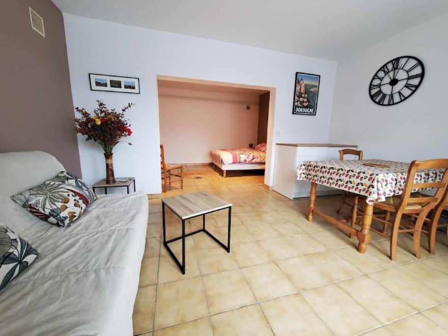 Studio Au Pied Du Chateau De Castelnaud Castelnaud La Chapelle Exterior foto